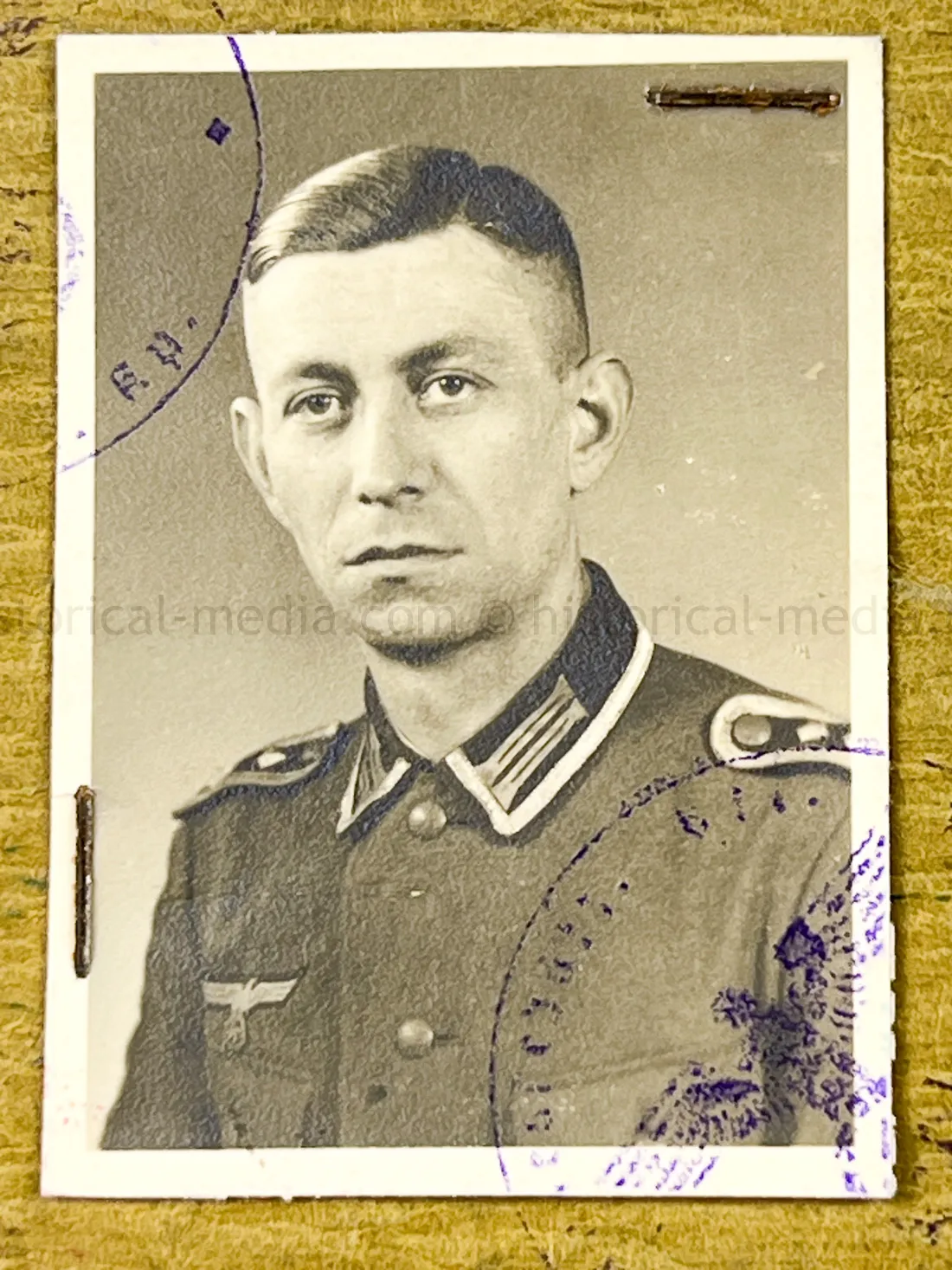 SOLDBUCH - FELDGENDARMERIE - FELDGENDARMERIE ABTEILUNG (MOT.) 690