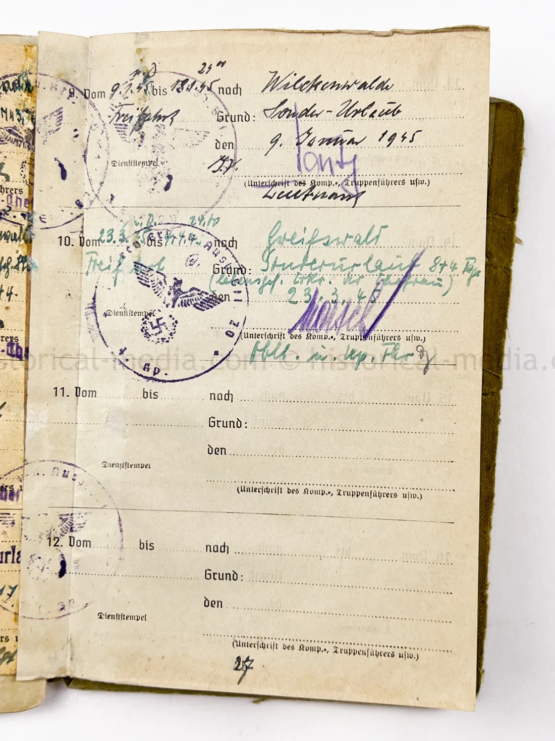 SOLDBUCH - FELDGENDARMERIE - FELDGENDARMERIE ABTEILUNG (MOT.) 690