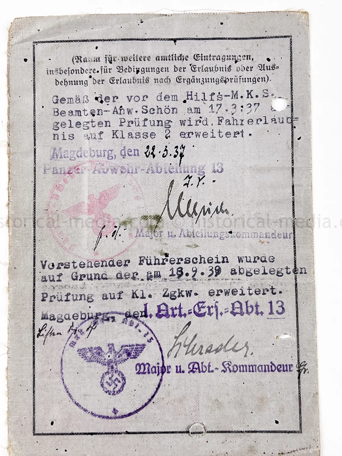 SOLDBUCH & DOCUMENT GROUPING - STURMGESCHÜTZ ABTEILUNG 904 - GOLD WOUND BADGE