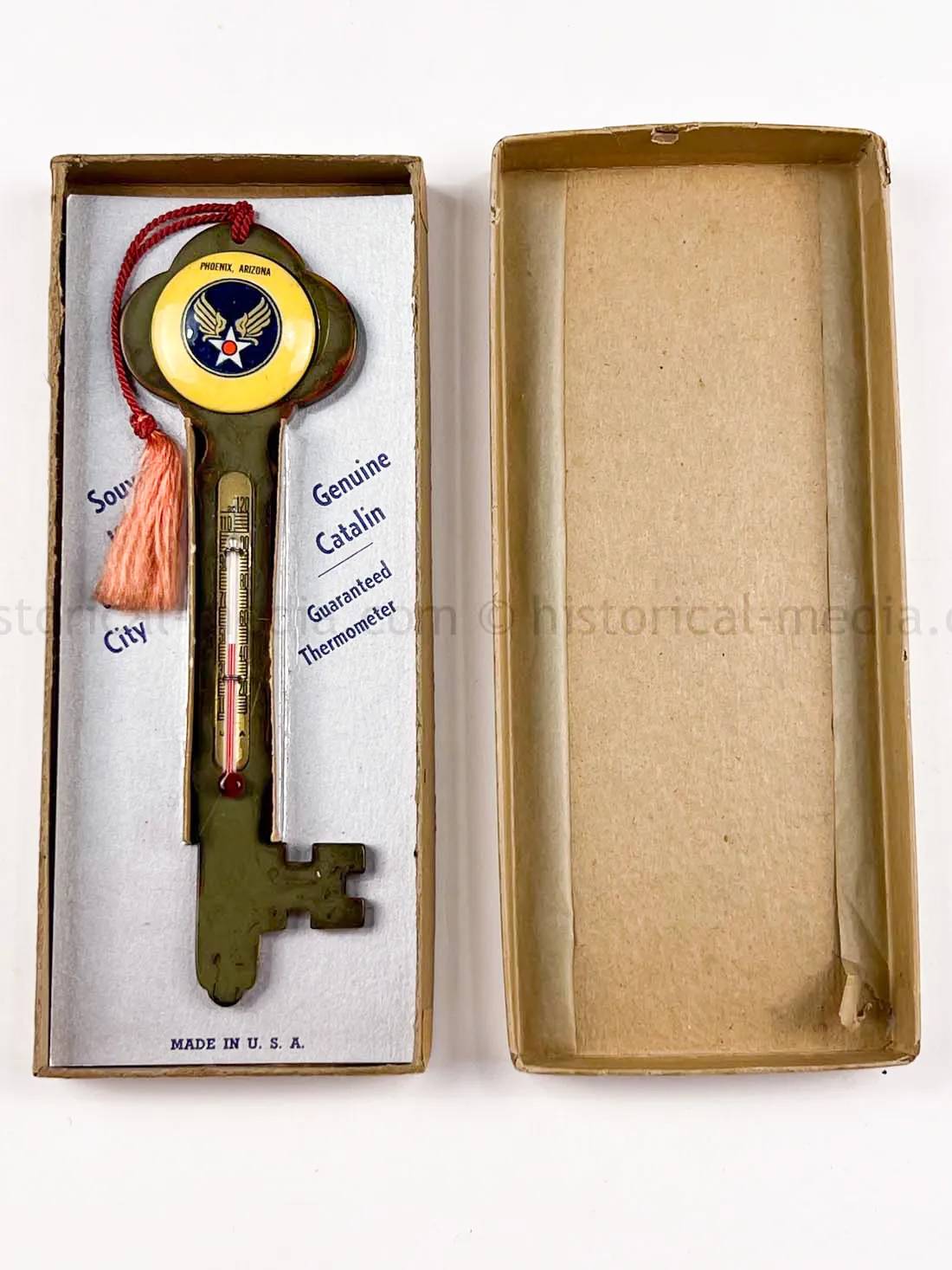 US WWII HOME FRONT AIR CORPS SOUVENIR THERMOMETER IN BOX