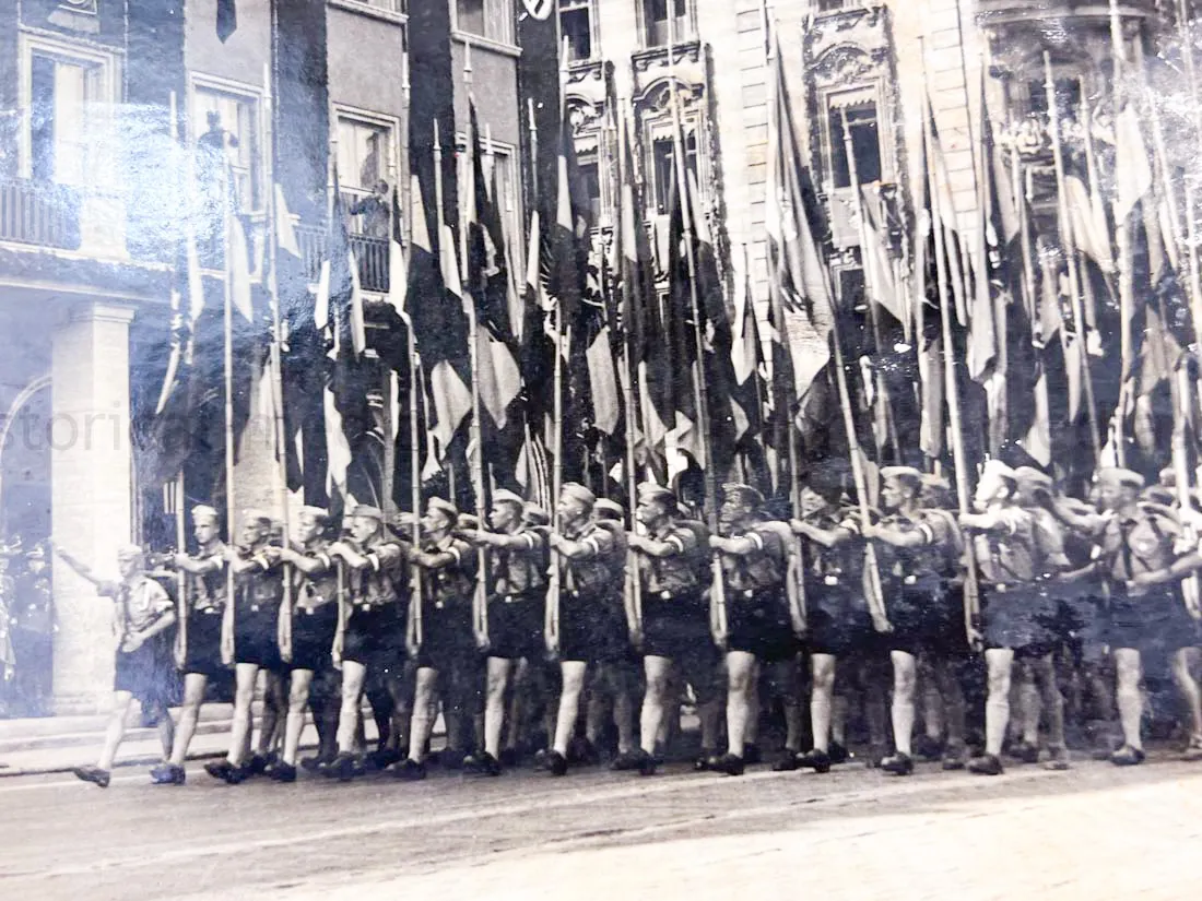 HITLER JUGEND PHOTO ALBUM - NÜRNBERG RALLY