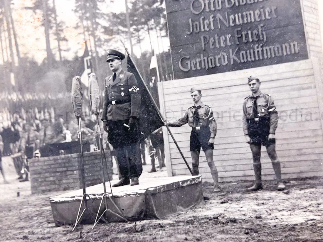 HITLER JUGEND PHOTO ALBUM - NÜRNBERG RALLY