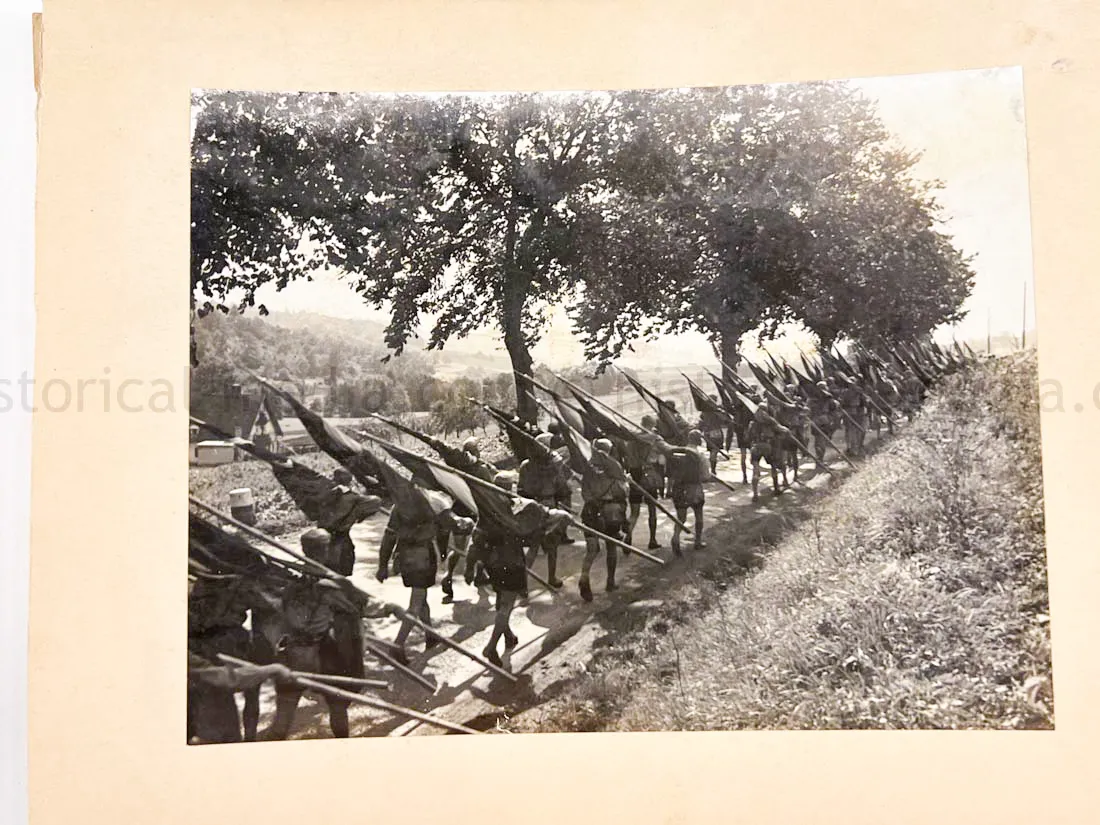 HITLER JUGEND PHOTO ALBUM - NÜRNBERG RALLY