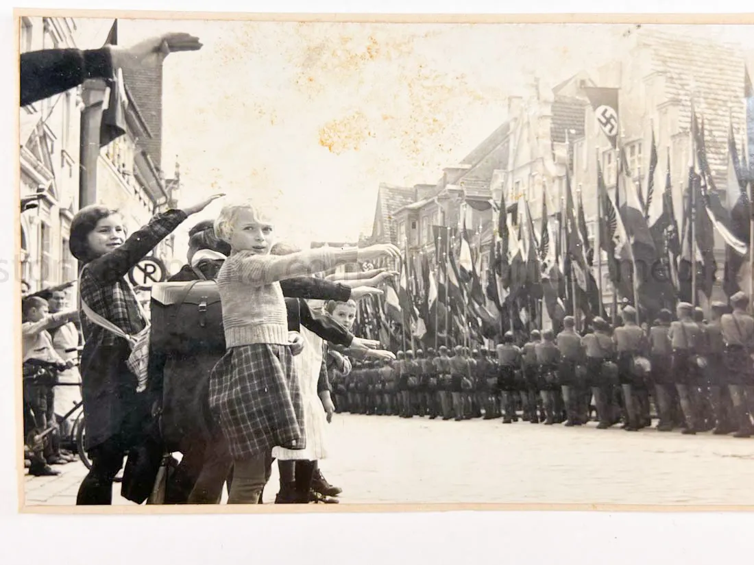 HITLER JUGEND PHOTO ALBUM - NÜRNBERG RALLY