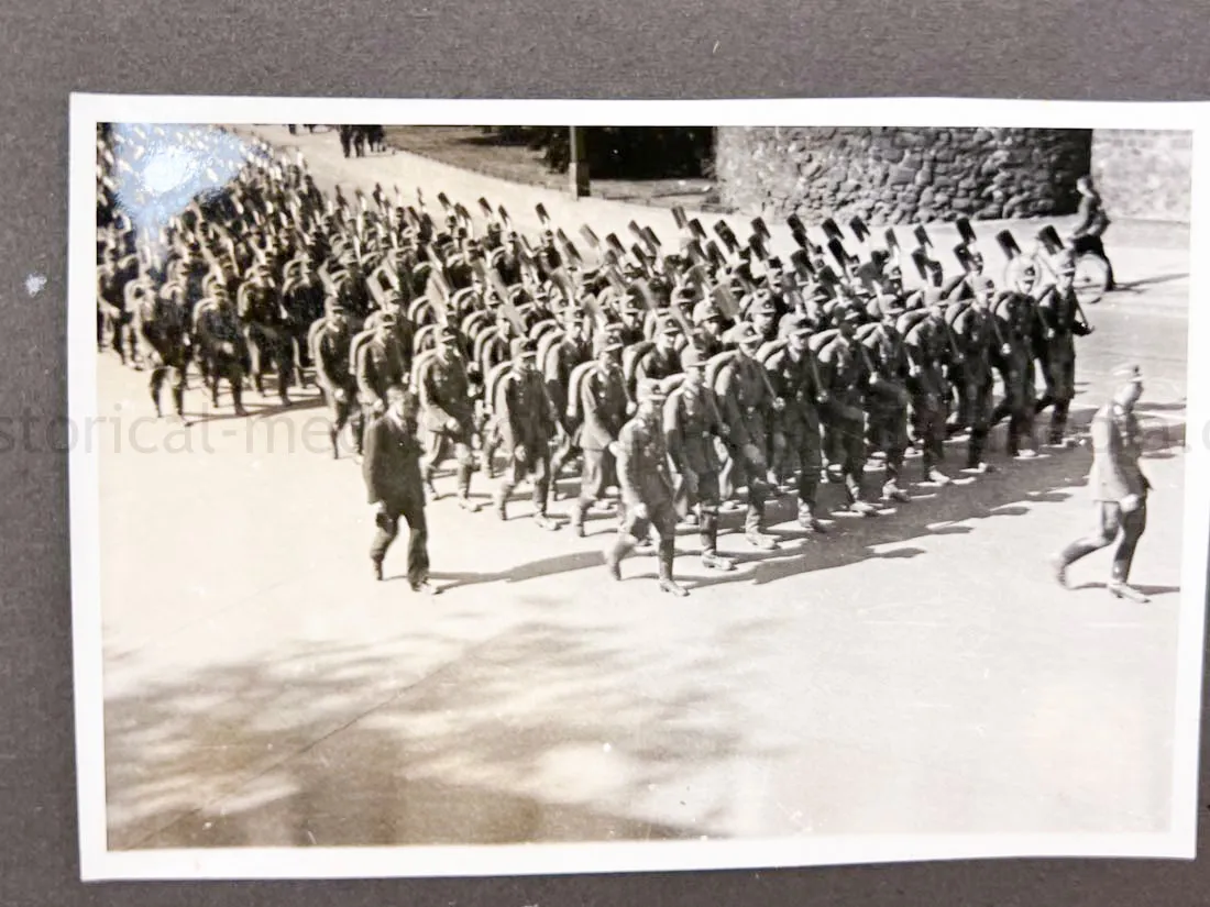 GERMAN ARMY PHOTO ALBUM - SUDETENLAND CAMPAIGN - NICE!