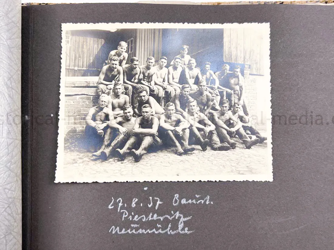 GERMAN ARMY PHOTO ALBUM - SUDETENLAND CAMPAIGN - NICE!