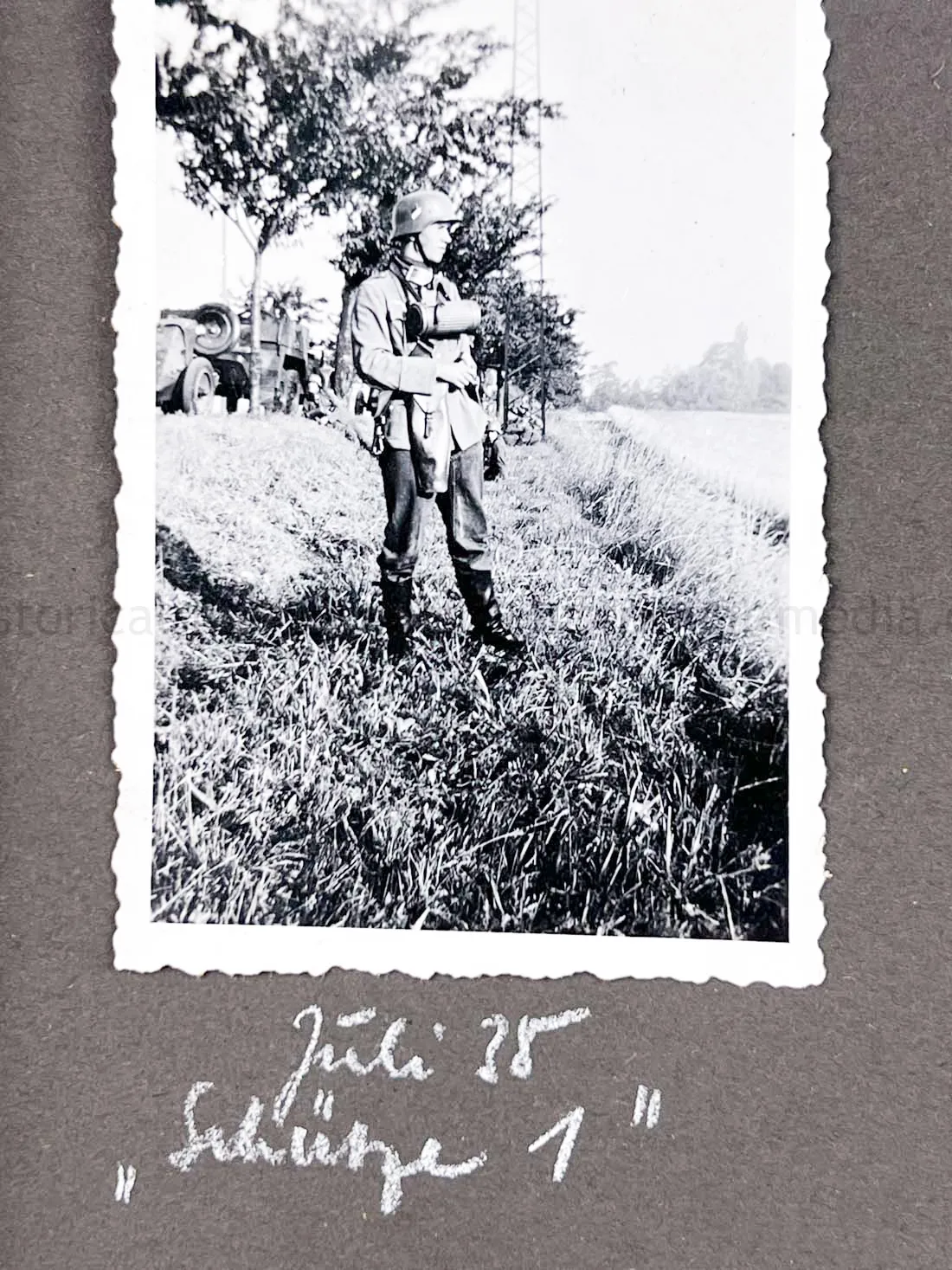 GERMAN ARMY PHOTO ALBUM - SUDETENLAND CAMPAIGN - NICE!