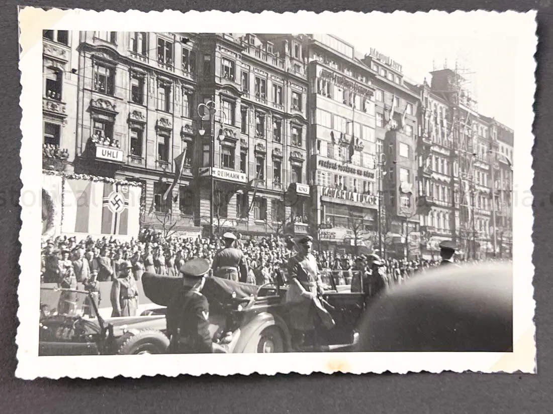 GERMAN ARMY PHOTO ALBUM - SUDETENLAND CAMPAIGN - NICE!