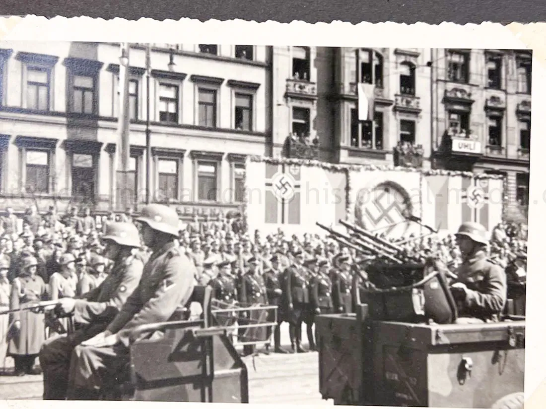 GERMAN ARMY PHOTO ALBUM - SUDETENLAND CAMPAIGN - NICE!