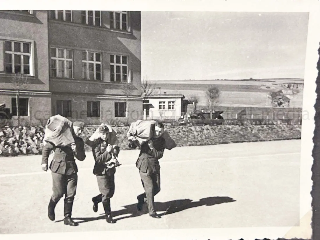 GERMAN ARMY PHOTO ALBUM - SUDETENLAND CAMPAIGN - NICE!