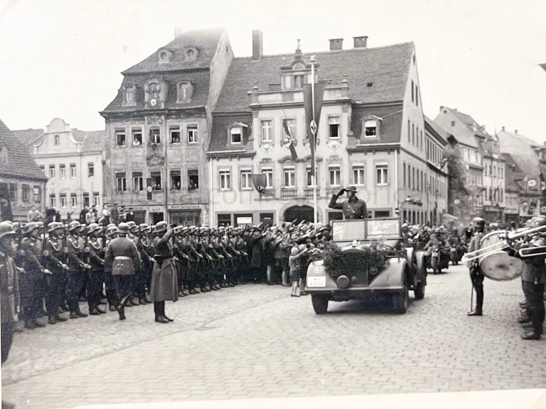 GERMAN ARMY PHOTO ALBUM - SUDETENLAND CAMPAIGN - NICE!