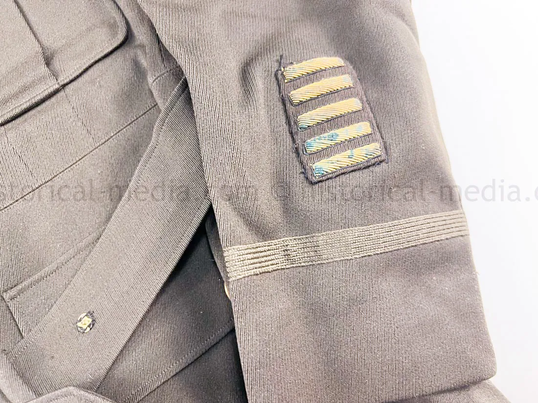 EXTENSIVE US WWII AIR CORPS A-2 GROUPING - MAJOR - 317TH TROOP CARRIER GROUP