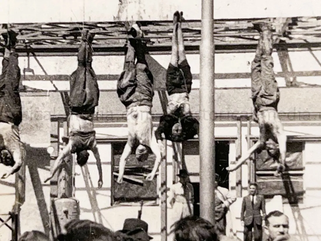 US GI WWII PHOTO GROUPING - BUCHENWALD CONCENTRATION CAMP, MUSSOLINI, AIRCRAFT, TANKS
