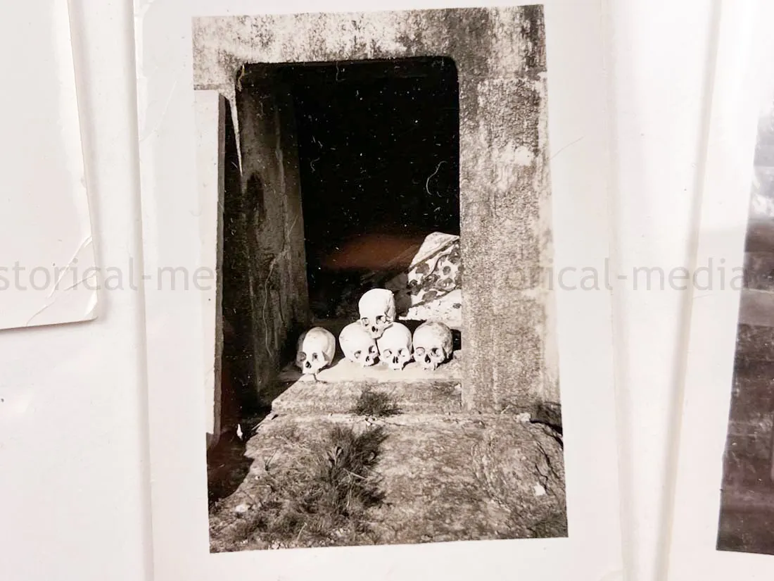 US GI WWII PHOTO GROUPING - BUCHENWALD CONCENTRATION CAMP, MUSSOLINI, AIRCRAFT, TANKS