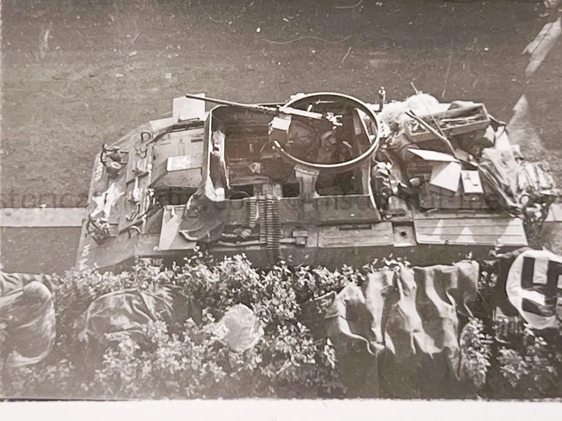 US GI WWII PHOTO GROUPING - BUCHENWALD CONCENTRATION CAMP, MUSSOLINI, AIRCRAFT, TANKS