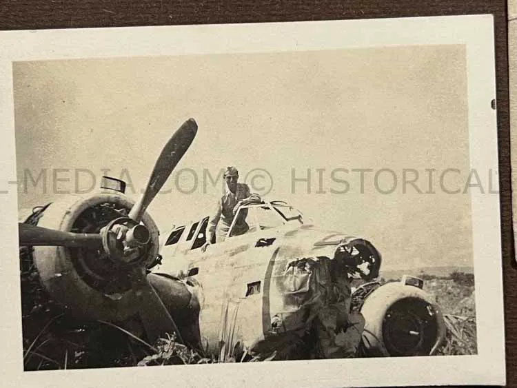 EXTENSIVE US WWII AIR CORPS A-2 GROUPING - MAJOR - 317TH TROOP CARRIER GROUP