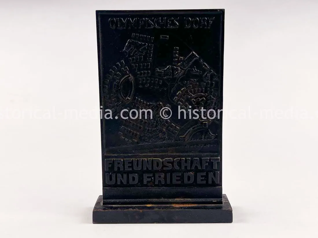 1936 BERLIN OLYMPICS PAPERWEIGHT FROM OLYMPIC VILLAGE