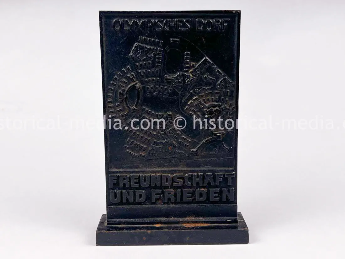 1936 BERLIN OLYMPICS PAPERWEIGHT FROM OLYMPIC VILLAGE
