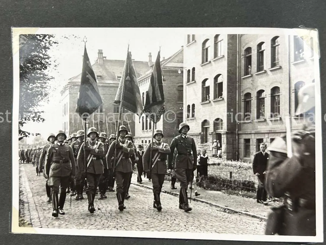 GERMAN ARMY PHOTO ALBUM - FRANCE CAMPAIGN - BELGIUM + OBERSALZBURG - BERGHOF