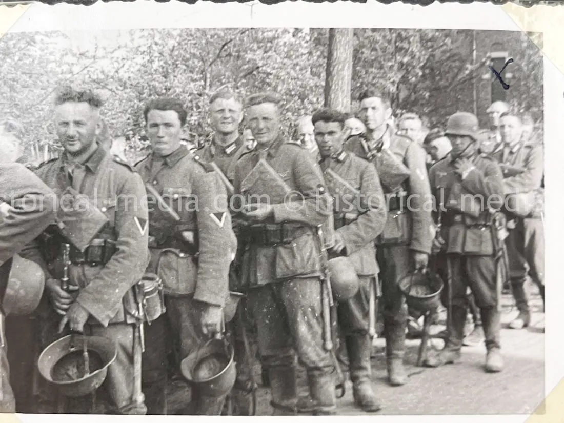 GERMAN ARMY PHOTO ALBUM - FRANCE CAMPAIGN - BELGIUM + OBERSALZBURG - BERGHOF
