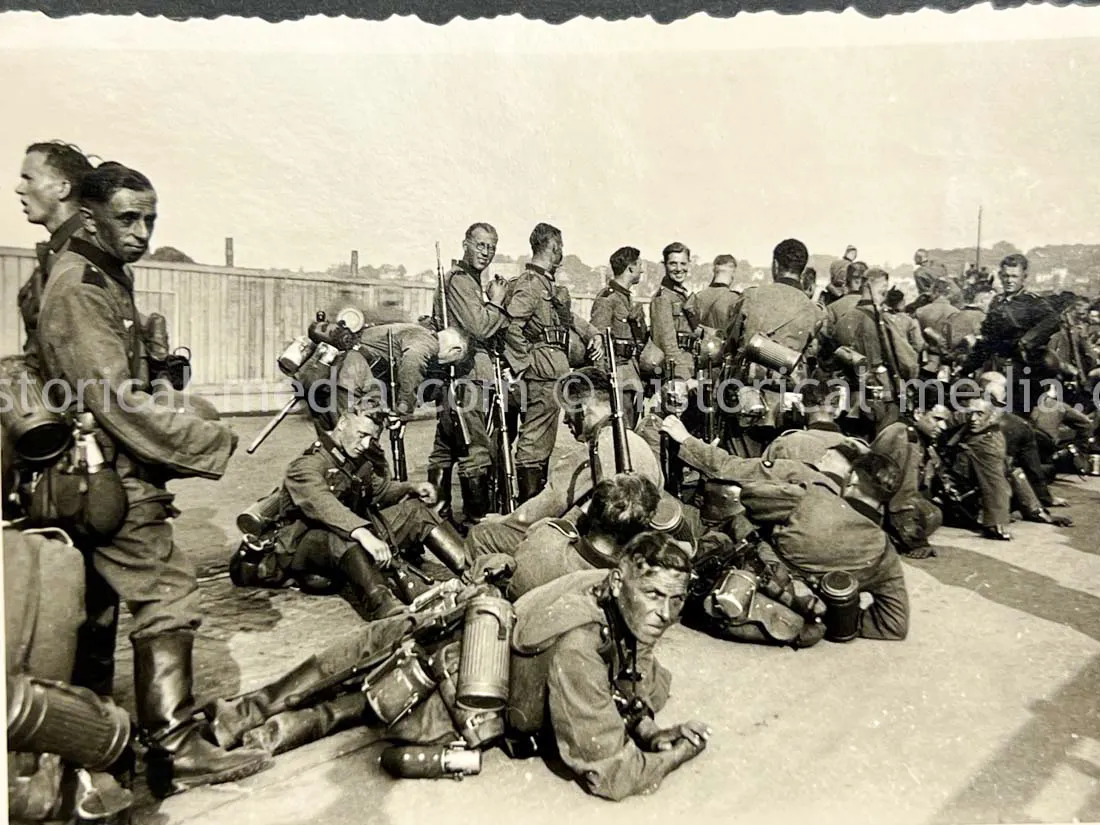 GERMAN ARMY PHOTO ALBUM - FRANCE CAMPAIGN - BELGIUM + OBERSALZBURG - BERGHOF