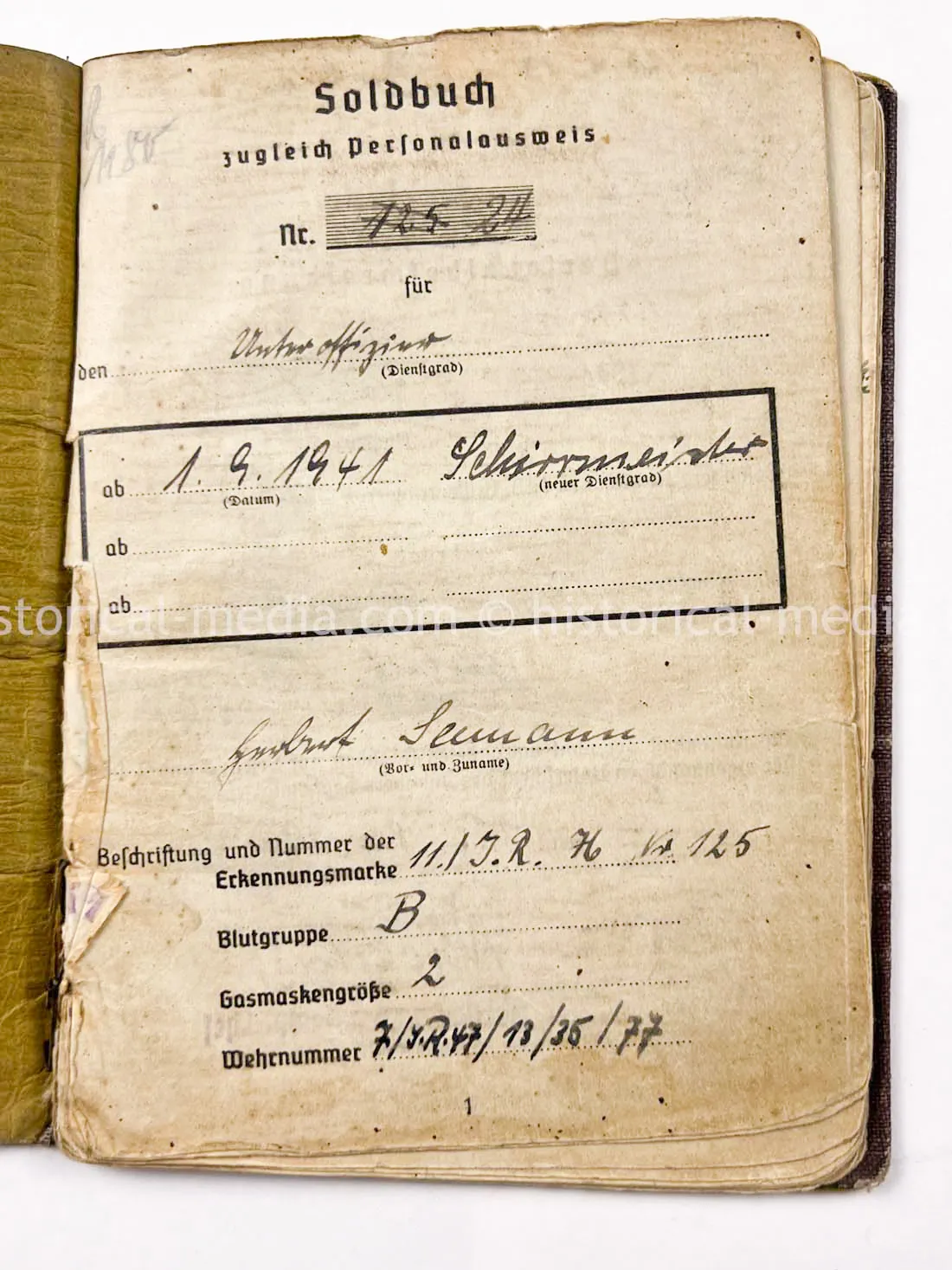 GERMAN ARMY SOLDBUCH & PHOTO ALBUM GROUPING - 21. PANZER DIVISION - AFRIKAKORPS