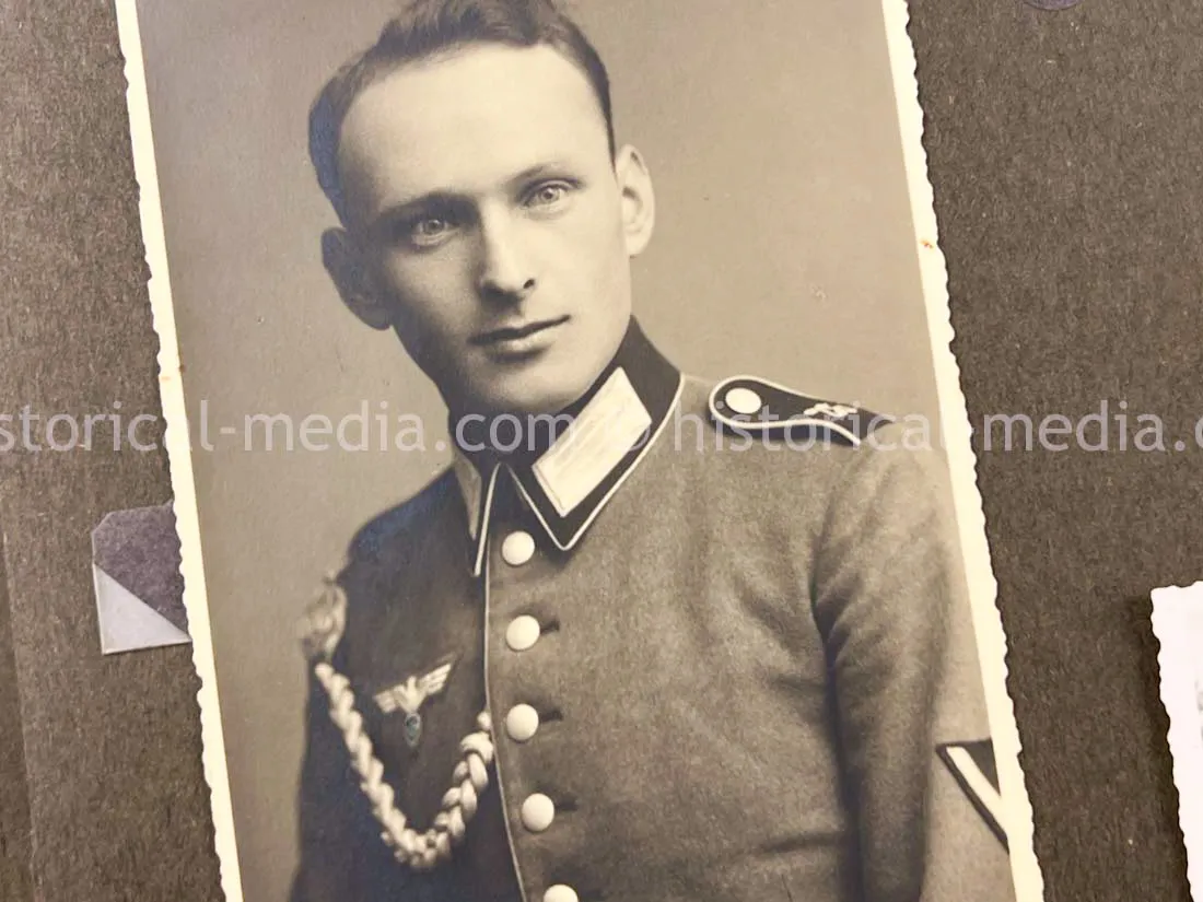 GERMAN ARMY SOLDBUCH & PHOTO ALBUM GROUPING - 21. PANZER DIVISION - AFRIKAKORPS