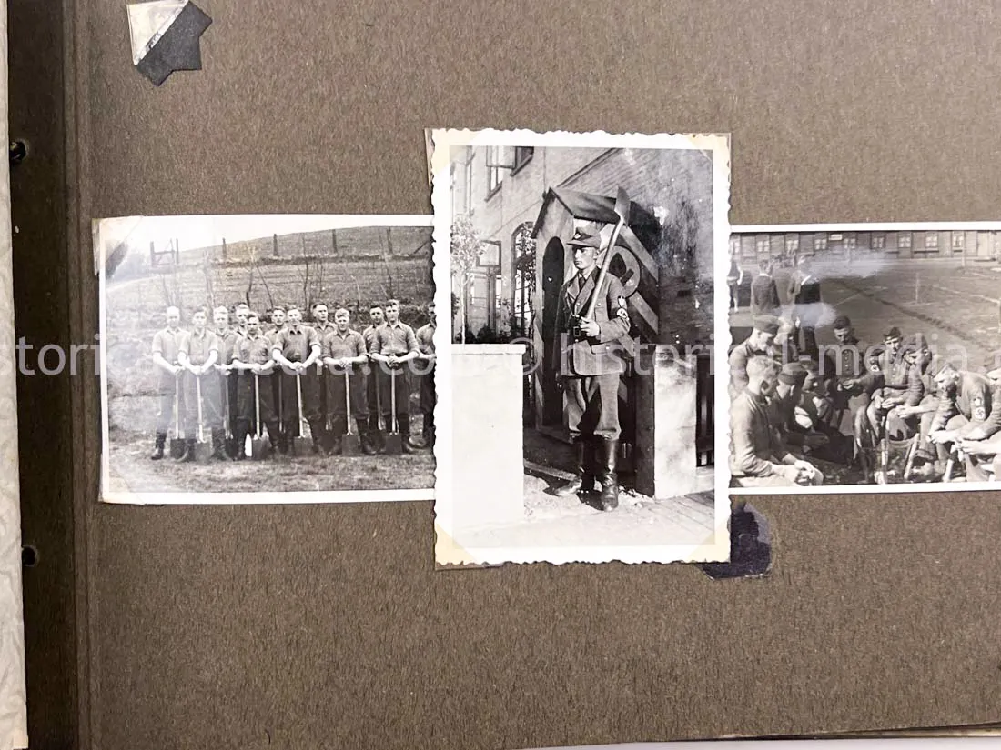 GERMAN ARMY SOLDBUCH & PHOTO ALBUM GROUPING - 21. PANZER DIVISION - AFRIKAKORPS