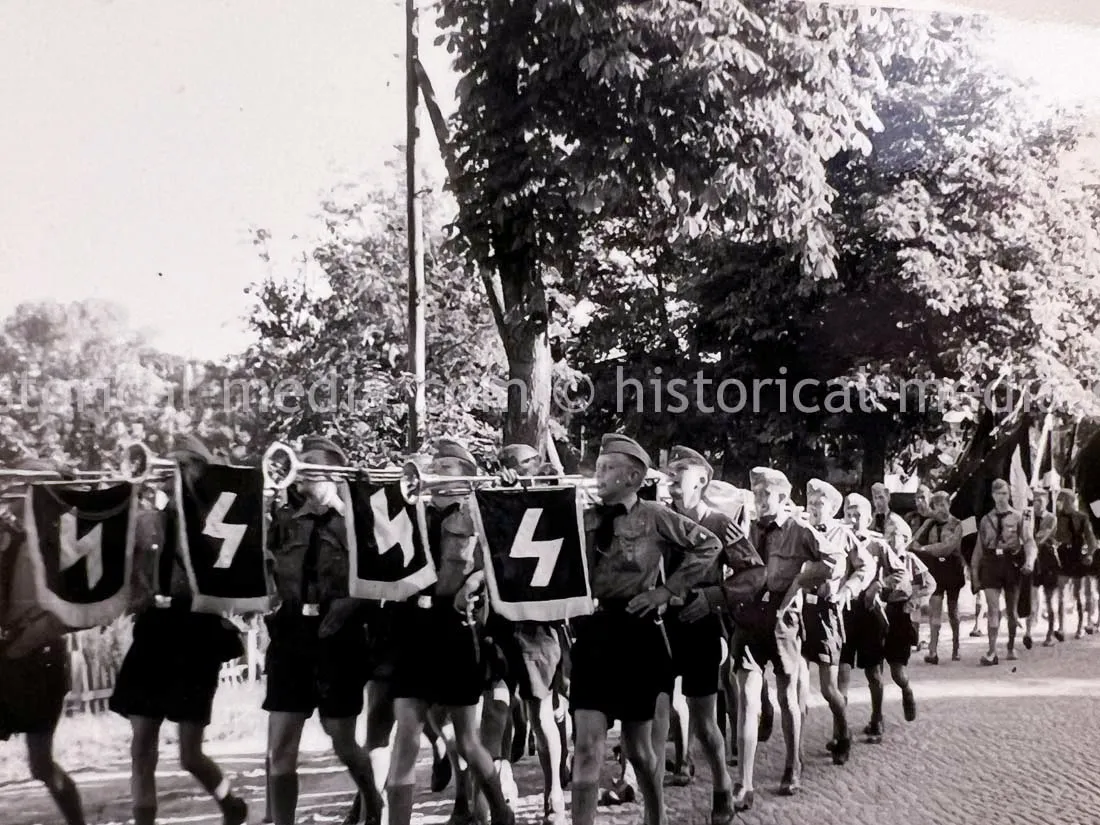 HITLER JUGEND PHOTO ALBUM