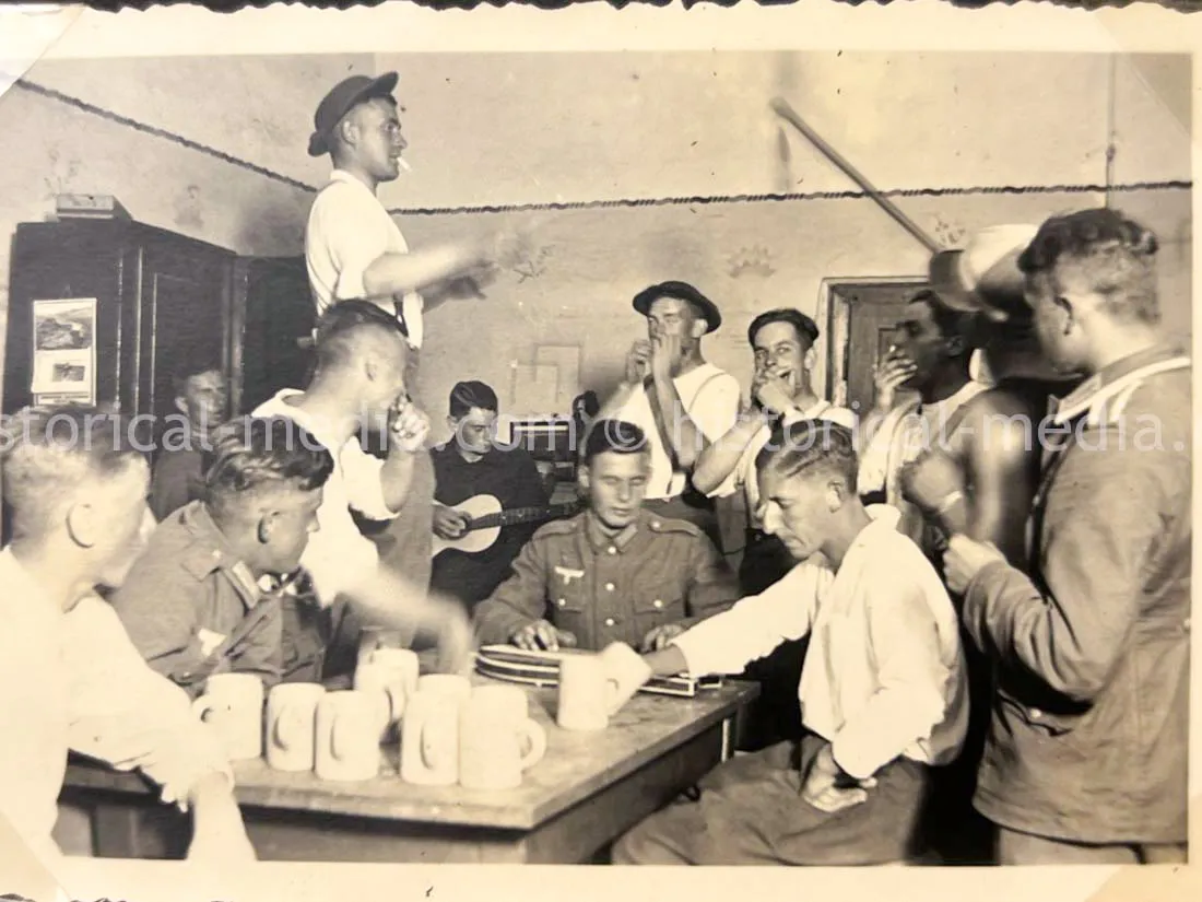 GERMAN ARMY PHOTO ALBUM - HITLER PHOTOS - SUDETENLAND, POLAND, WARSAW GHETTO - TOP!