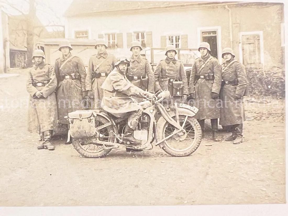GERMAN ARMY PHOTO ALBUM - HITLER PHOTOS - SUDETENLAND, POLAND, WARSAW GHETTO - TOP!
