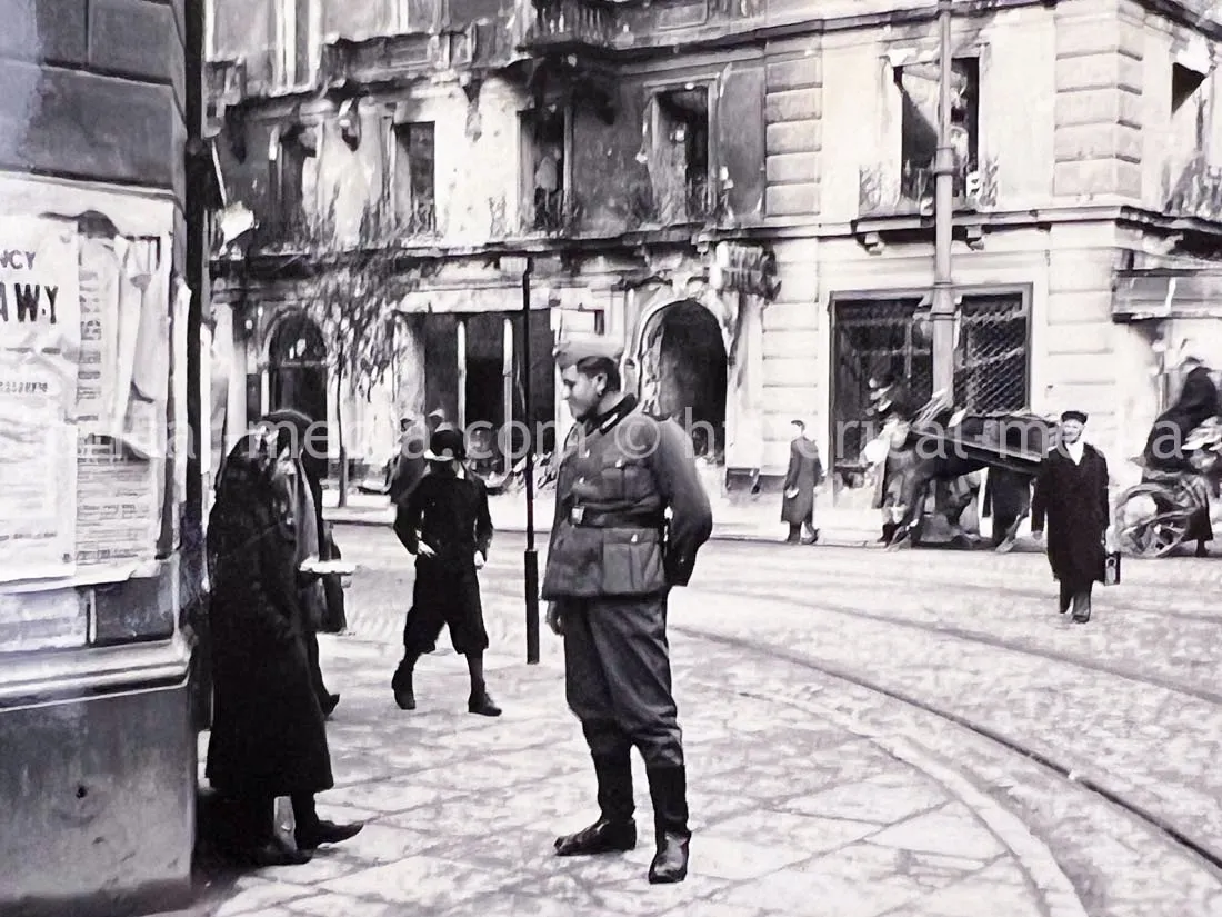 GERMAN ARMY PHOTO ALBUM - HITLER PHOTOS - SUDETENLAND, POLAND, WARSAW GHETTO - TOP!