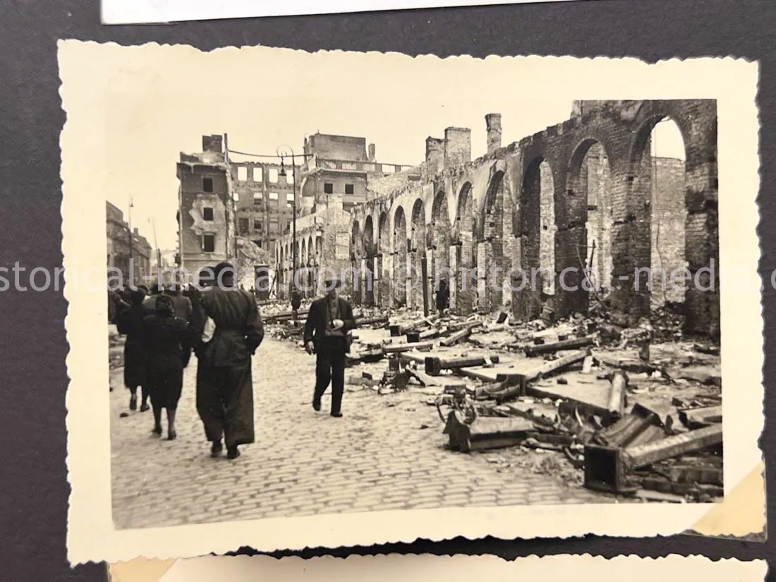 GERMAN ARMY PHOTO ALBUM - HITLER PHOTOS - SUDETENLAND, POLAND, WARSAW GHETTO - TOP!