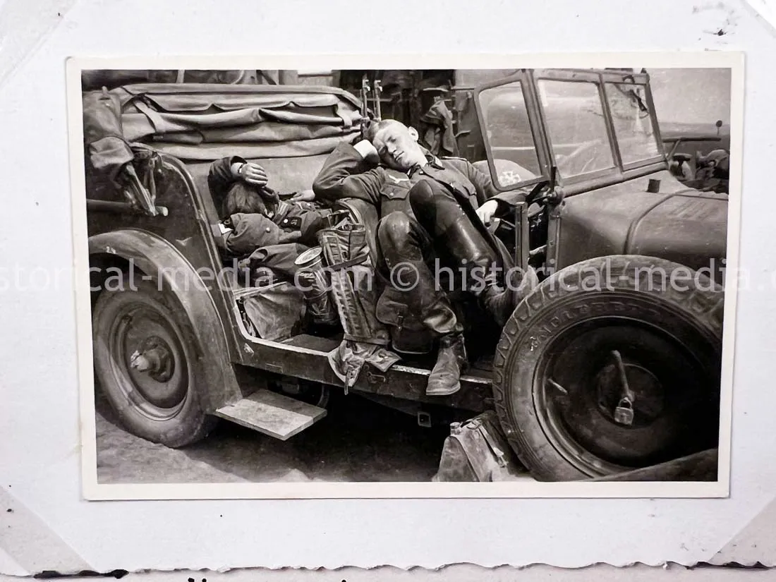 GERMAN ARMY PHOTO ALBUM - 23. PANZER DIVISION - POLAND & RUSSIA CAMPAIGN - ZAMOSC GHETTO - NICE!