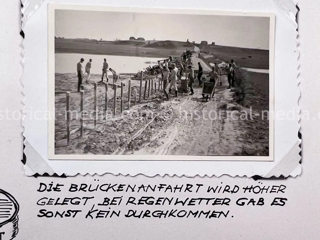 GERMAN ARMY PHOTO ALBUM - 23. PANZER DIVISION - POLAND & RUSSIA CAMPAIGN - ZAMOSC GHETTO - NICE!