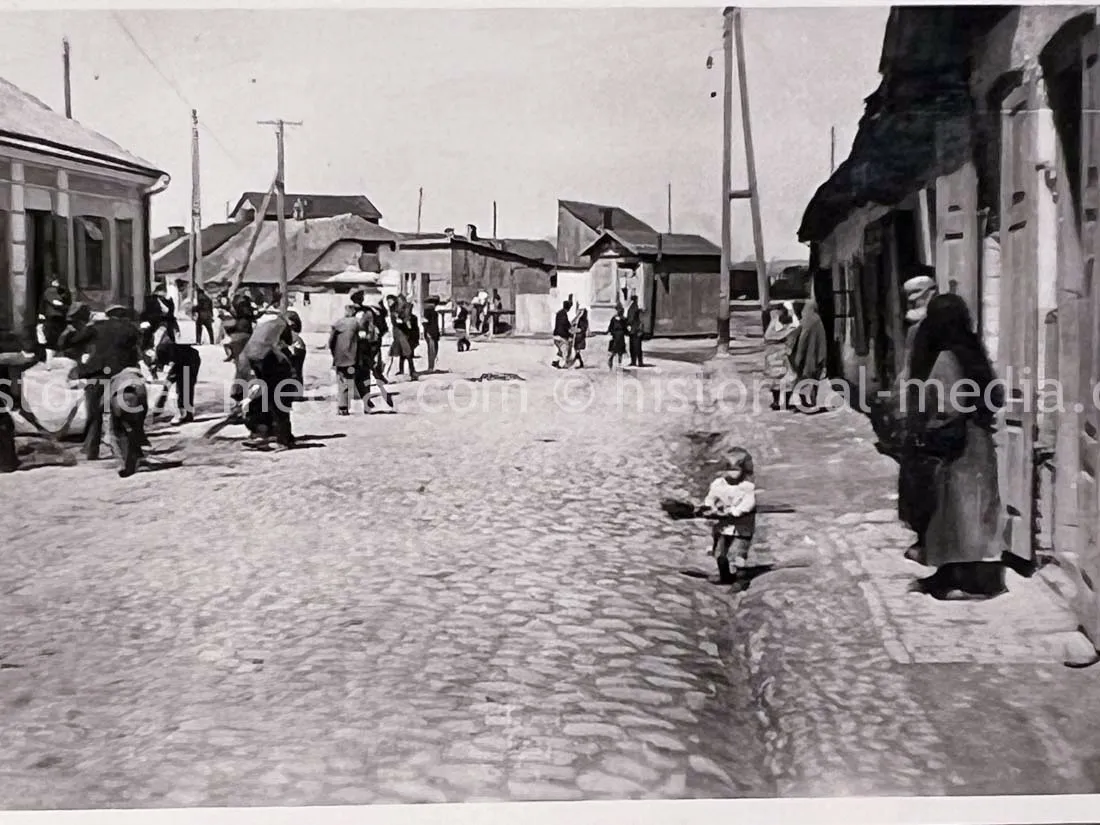 GERMAN ARMY PHOTO ALBUM - 23. PANZER DIVISION - POLAND & RUSSIA CAMPAIGN - ZAMOSC GHETTO - NICE!