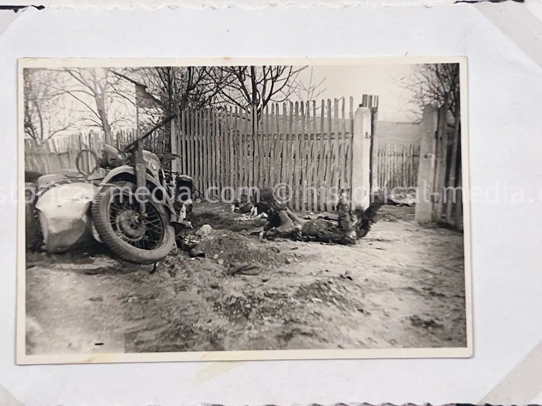 GERMAN ARMY PHOTO ALBUM - 23. PANZER DIVISION - POLAND & RUSSIA CAMPAIGN - ZAMOSC GHETTO - NICE!