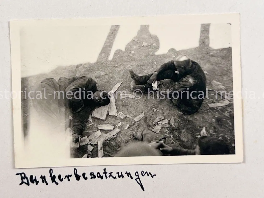 GERMAN ARMY PHOTO ALBUM - 23. PANZER DIVISION - POLAND & RUSSIA CAMPAIGN - ZAMOSC GHETTO - NICE!