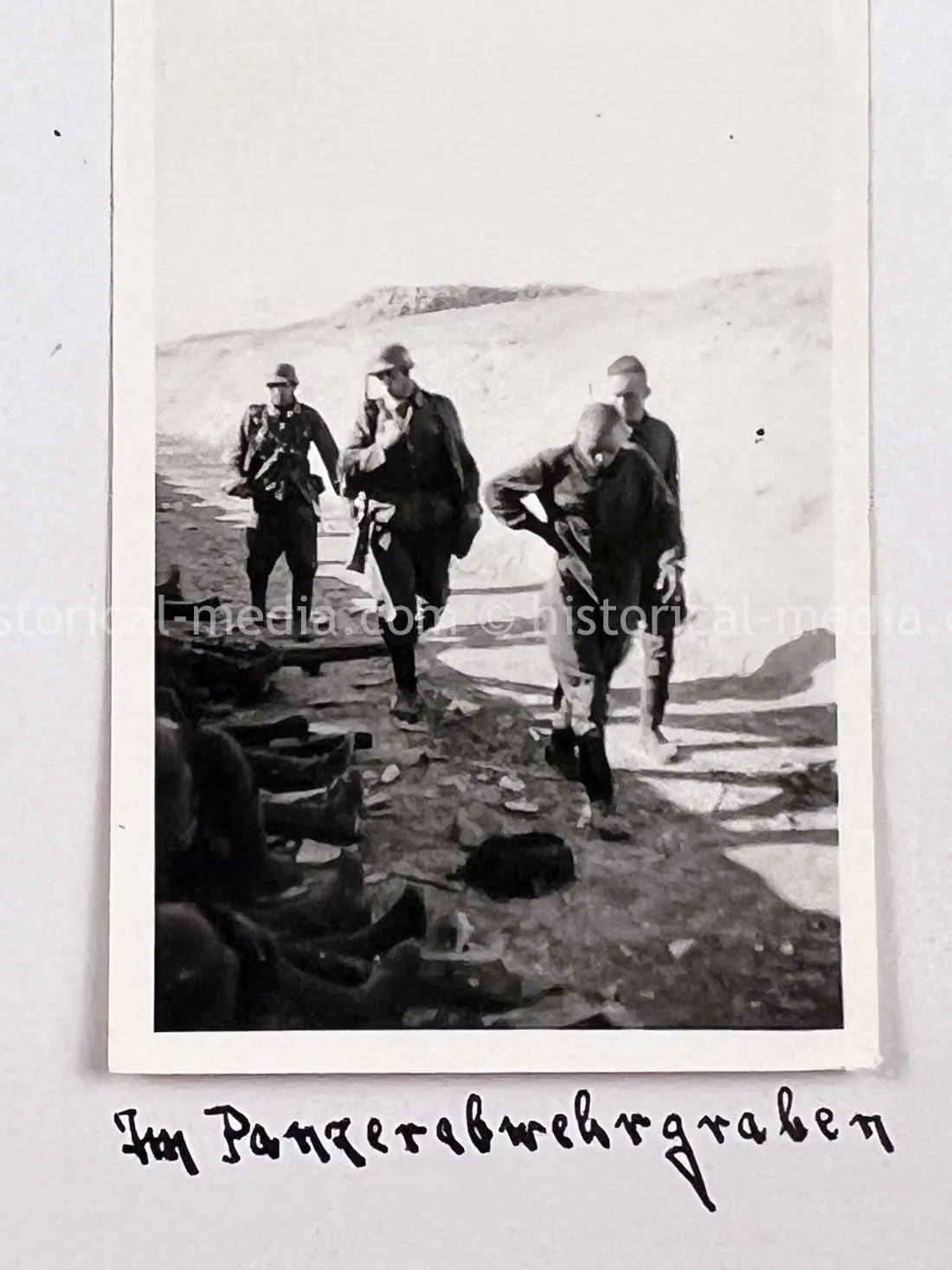 GERMAN ARMY PHOTO ALBUM - 23. PANZER DIVISION - POLAND & RUSSIA CAMPAIGN - ZAMOSC GHETTO - NICE!