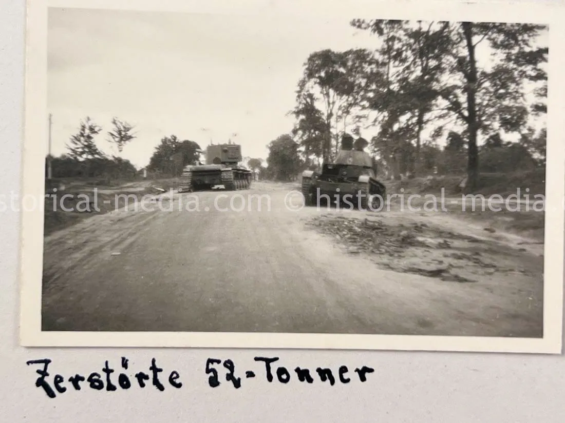 GERMAN ARMY PHOTO ALBUM - 23. PANZER DIVISION - POLAND & RUSSIA CAMPAIGN - ZAMOSC GHETTO - NICE!
