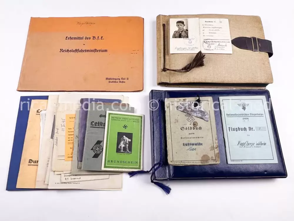 AMAZING HITLER JUGEND PHOTO, CUFFTITLE, SOLDBUCH & DOCUMENT GROUPING + LATE WAR KIA - 277. VOLKS-GRENADIER-DIVISION