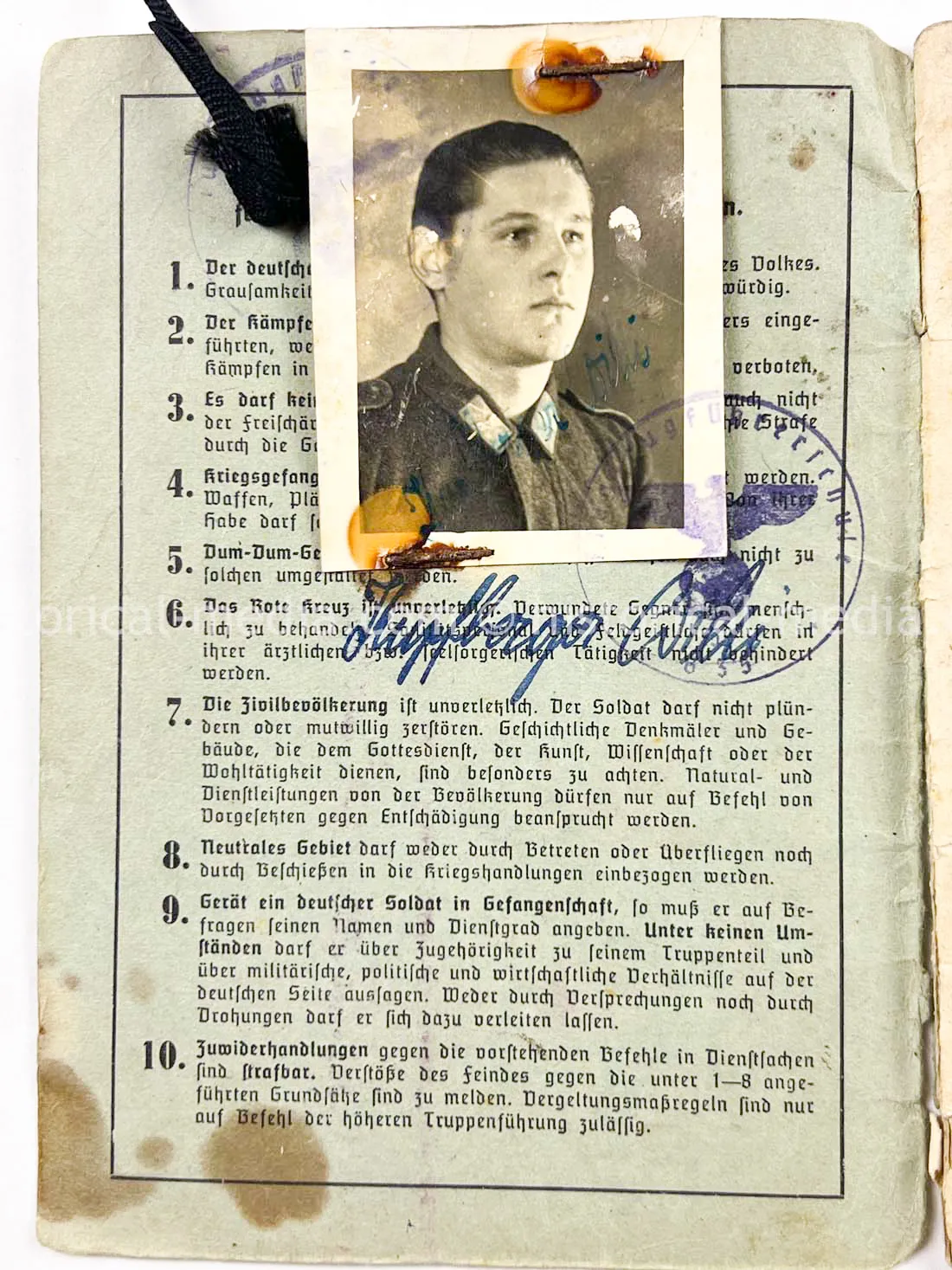 AMAZING HITLER JUGEND PHOTO, CUFFTITLE, SOLDBUCH & DOCUMENT GROUPING + LATE WAR KIA - 277. VOLKS-GRENADIER-DIVISION
