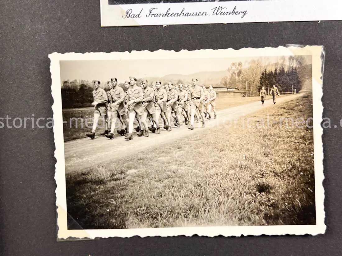 AMAZING HITLER JUGEND PHOTO, CUFFTITLE, SOLDBUCH & DOCUMENT GROUPING + LATE WAR KIA - 277. VOLKS-GRENADIER-DIVISION