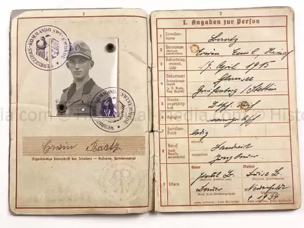 WEHRPASS - 32. INFANTERIE DIVISION - DEMYANSK SHIELD - POLAND, FRANCE, RUSSIA, BANDENKAMPF