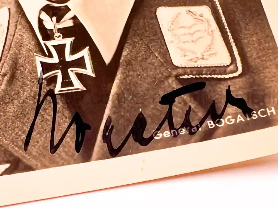 WARTIME KNIGHTS CROSS PORTRAIT PHOTO & SIGNATURE - GENERAL RUDOLF BOGATSCH