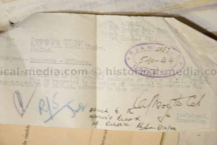 BRITISH WWII PHOTO & DOCUMENT GROUPING - OFFICER ROYAL BERKSHIRES