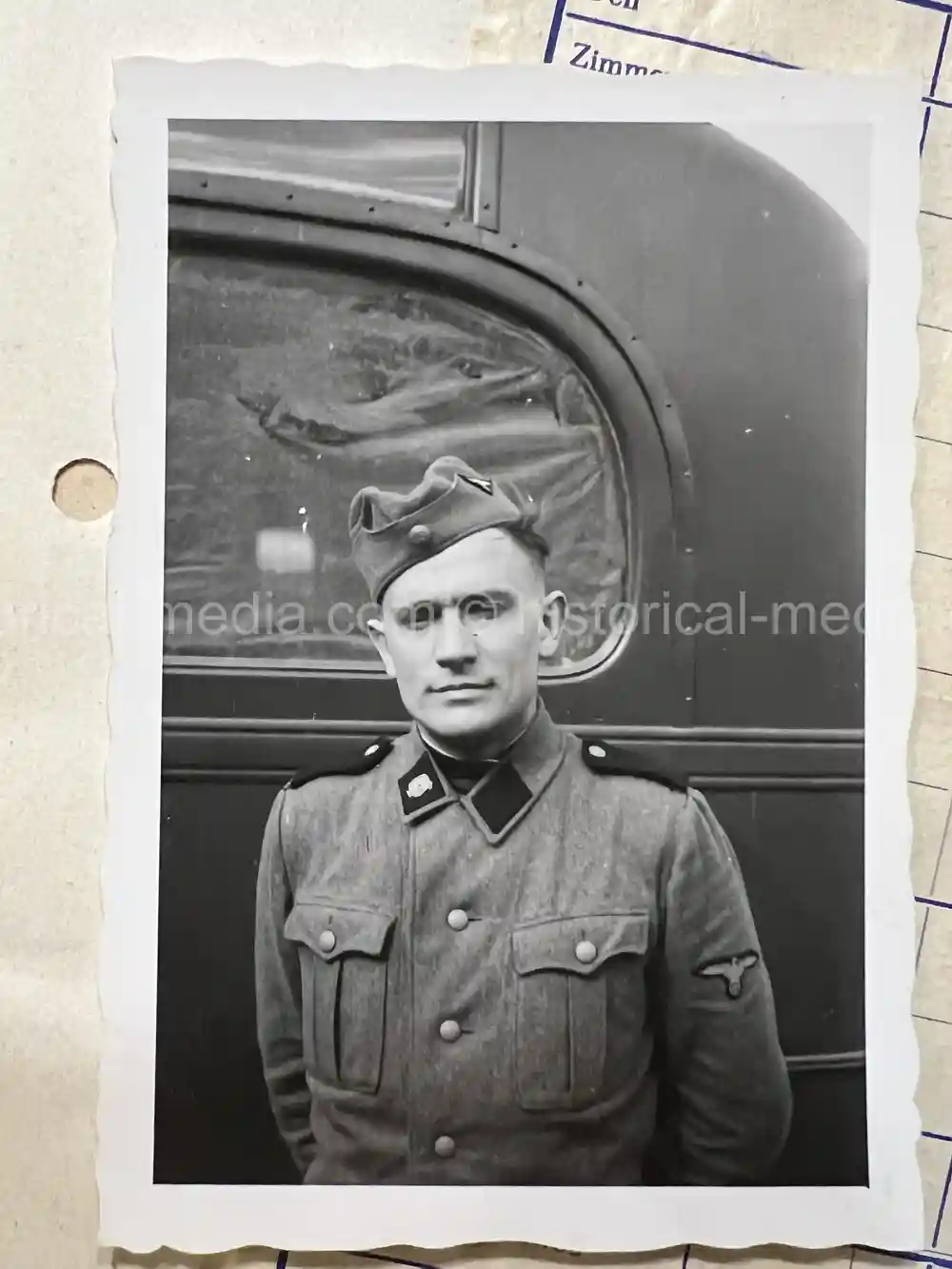 WAFFEN-SS DOCUMENT GROUPING - SS DIVISION TOTENKOPF & NORD + REICHSAMTSLEITER