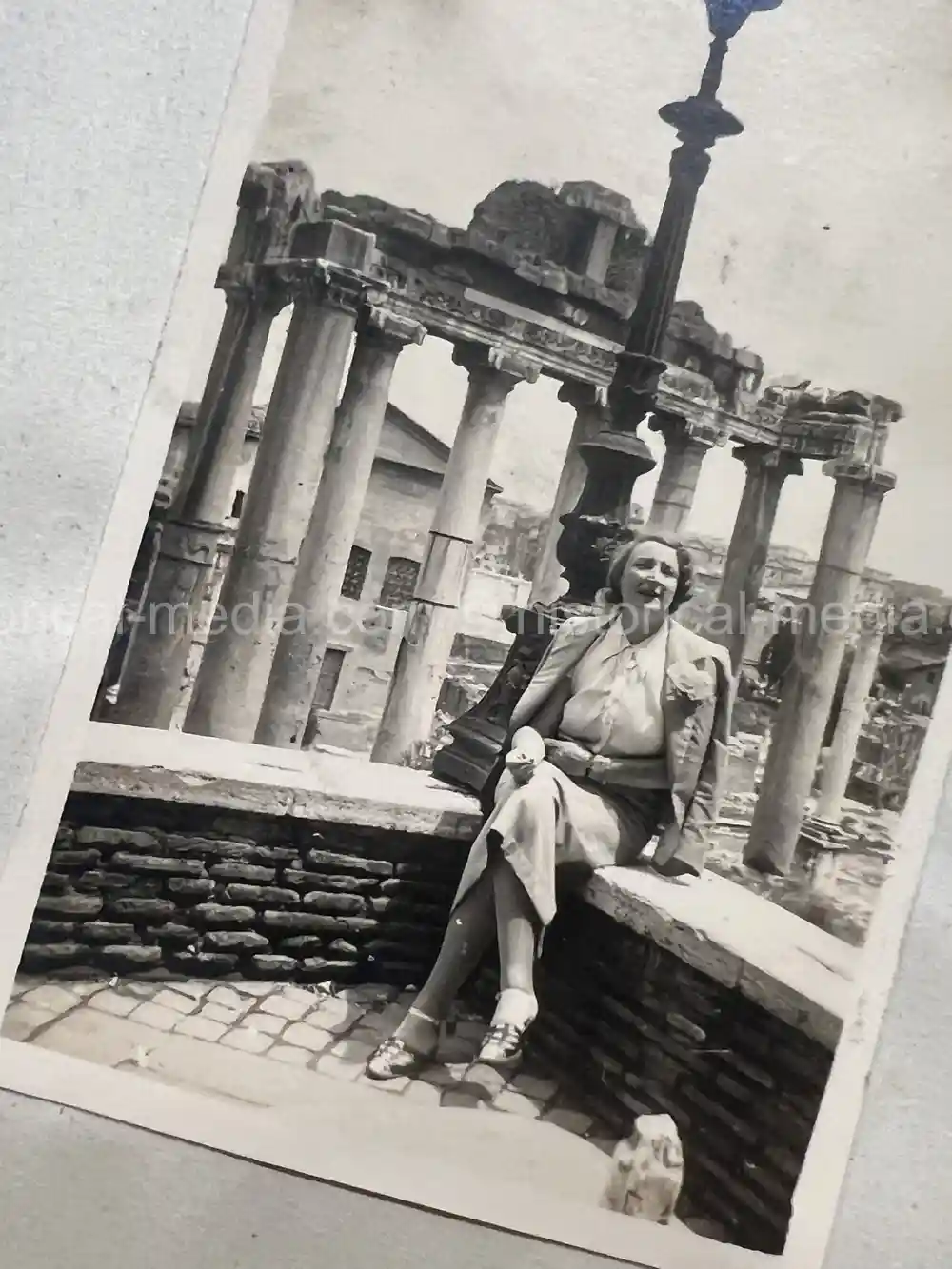 WAFFEN-SS DOCUMENT GROUPING - SS DIVISION TOTENKOPF & NORD + REICHSAMTSLEITER