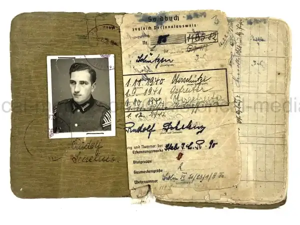 AFRIKAKORPS SOLDBUCH – RUDOLF SCHELENZ –INFANTERIE-LEHR-REGIMENT - LEHR BRIGADE (MOT.) 900 – AFRIKA (PANZER A.O.K. 5)  - EXCHANGED POW 